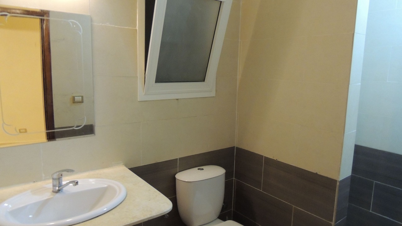 Photo of Bathroom in El Hadaba