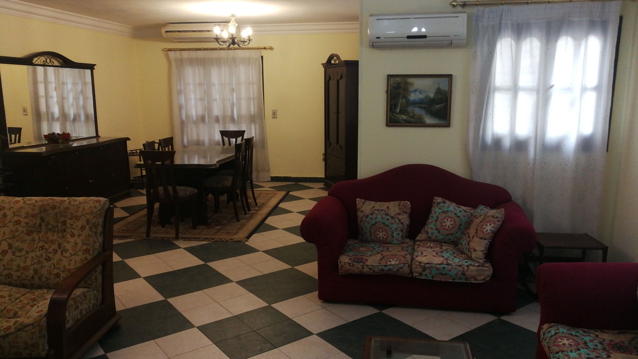 Photo of Livingroom in Taqseem Laselky