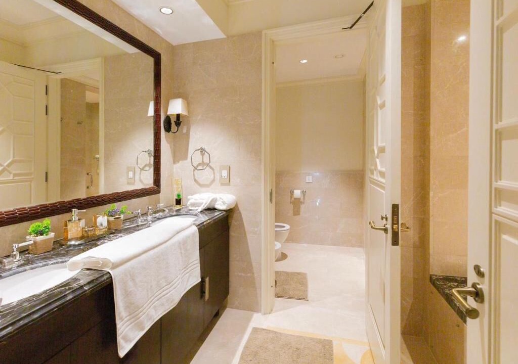 Photo of Bathroom in Downtown Cairo