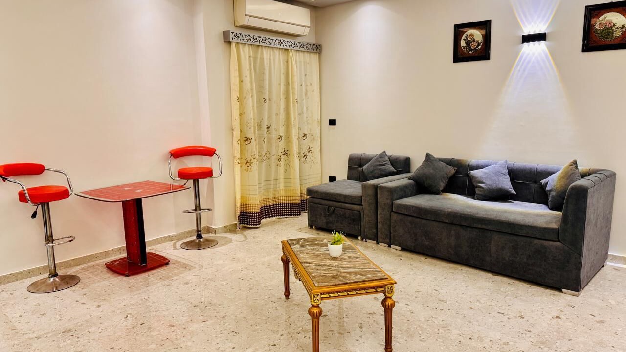 Photo of Livingroom in Corniche Road-Dahar