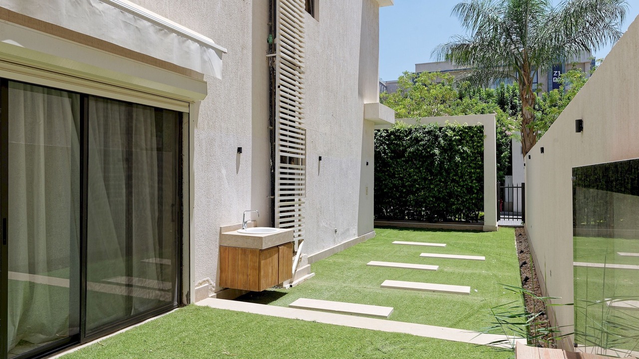 Photo of Patio Balcony in New Cairo