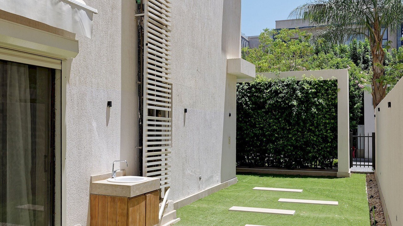 Photo of Patio Balcony in New Cairo