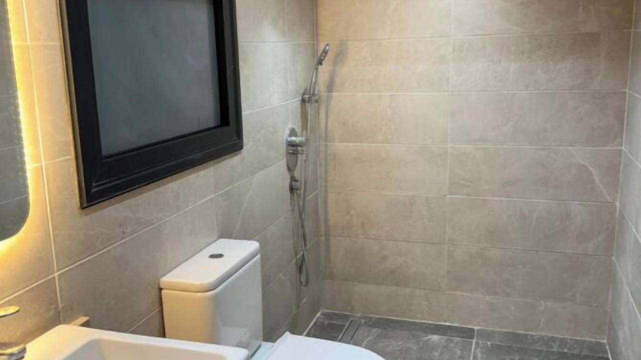 Photo of Bathroom in Sheikh Zayed City