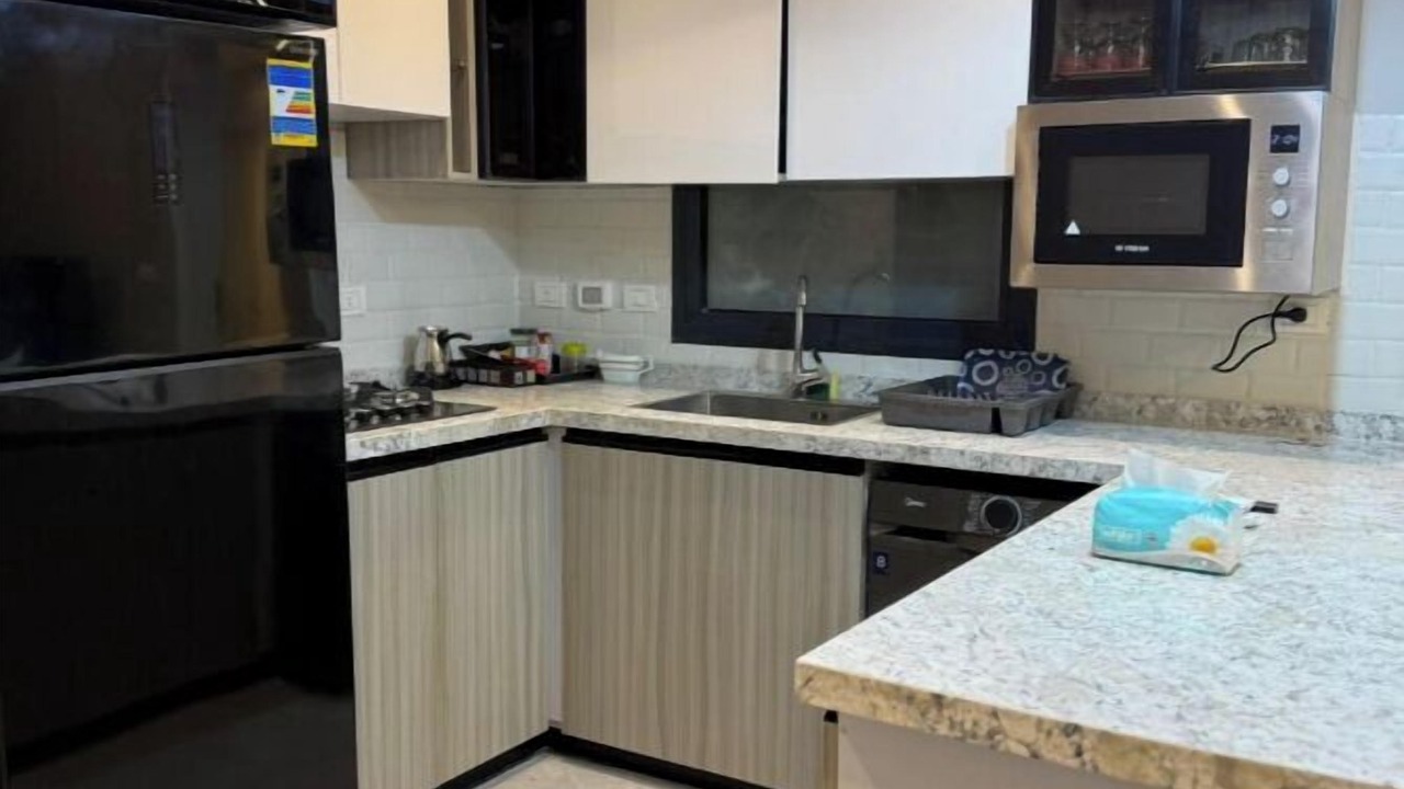 Photo of Kitchen in Sheikh Zayed City