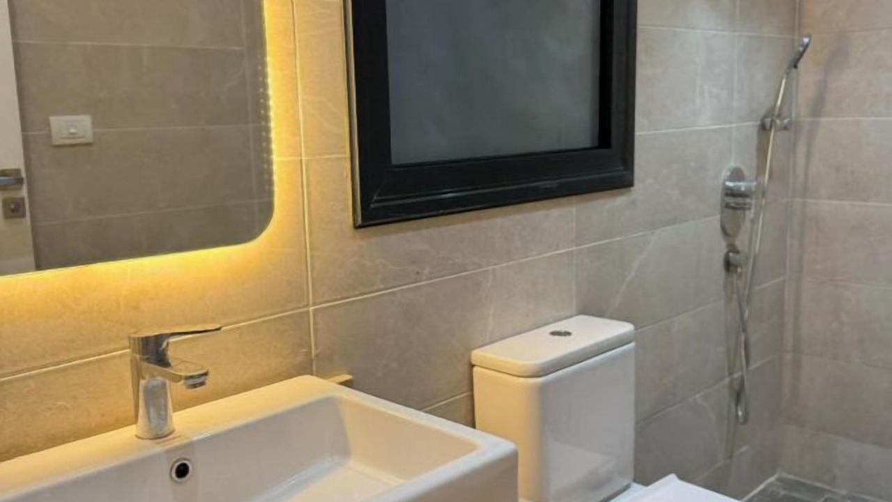 Photo of Bathroom in Sheikh Zayed City