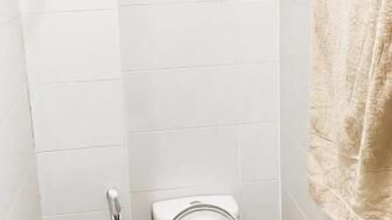 Photo of Bathroom in Corniche Road-Dahar