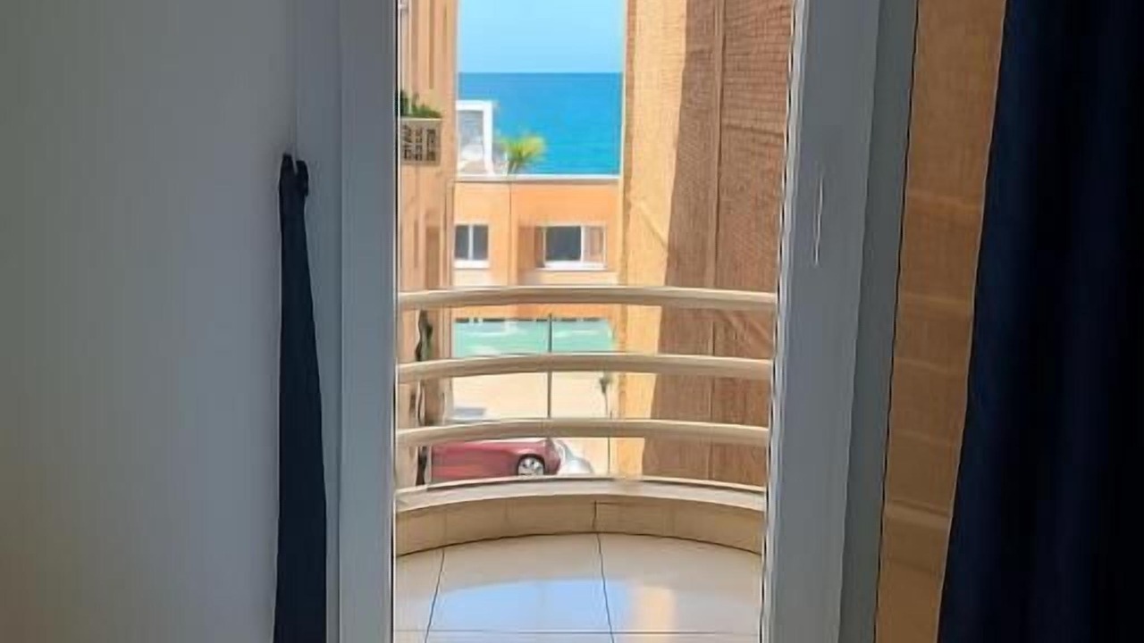 Photo of Bedroom in Corniche Road-Dahar