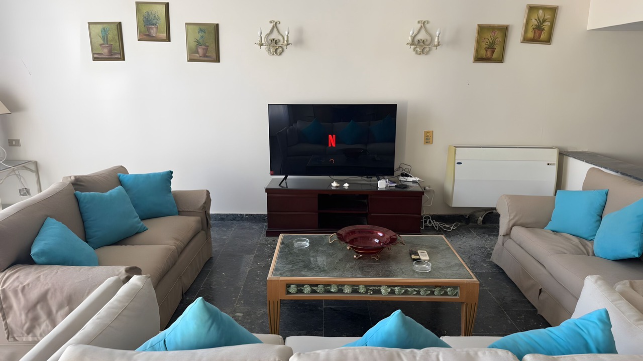 Photo of Livingroom in Corniche Road-Dahar