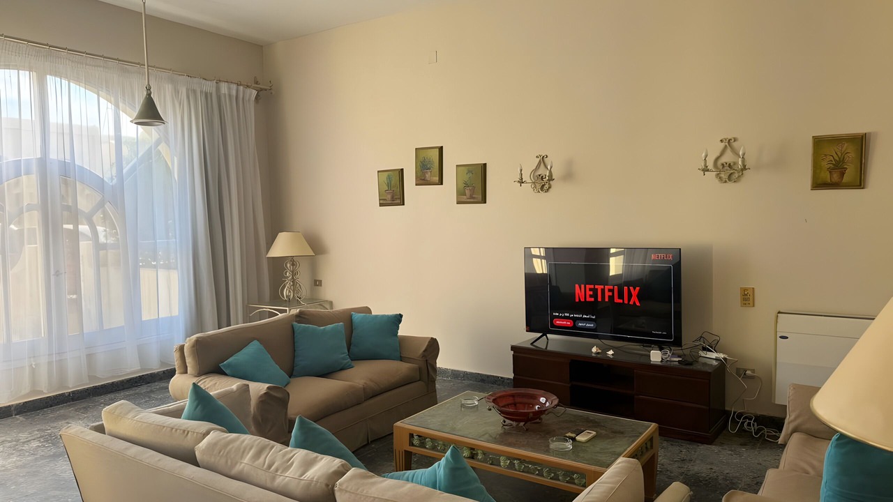 Photo of Livingroom in Corniche Road-Dahar