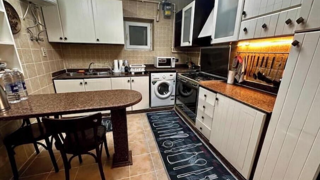 Photo of Kitchen in Sheikh Zayed City