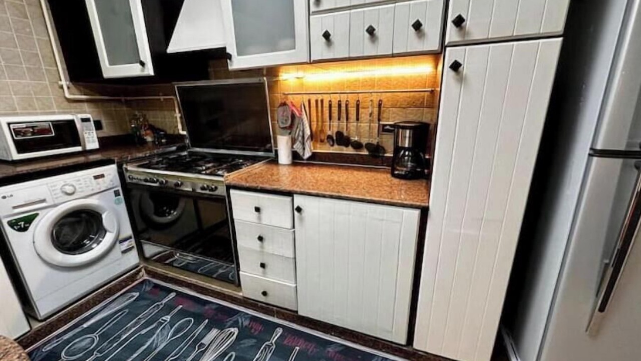 Photo of Kitchen in Sheikh Zayed City