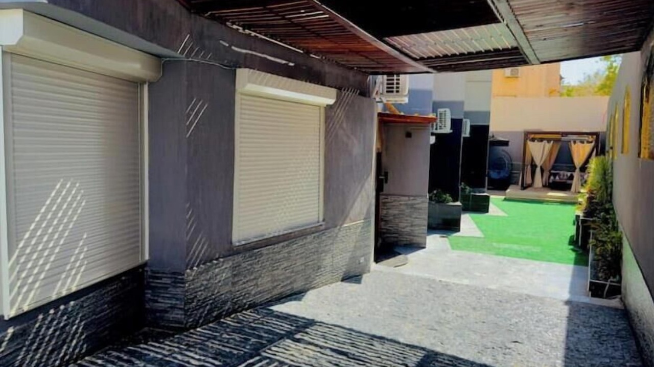 Photo of Outdoor in Sheikh Zayed City
