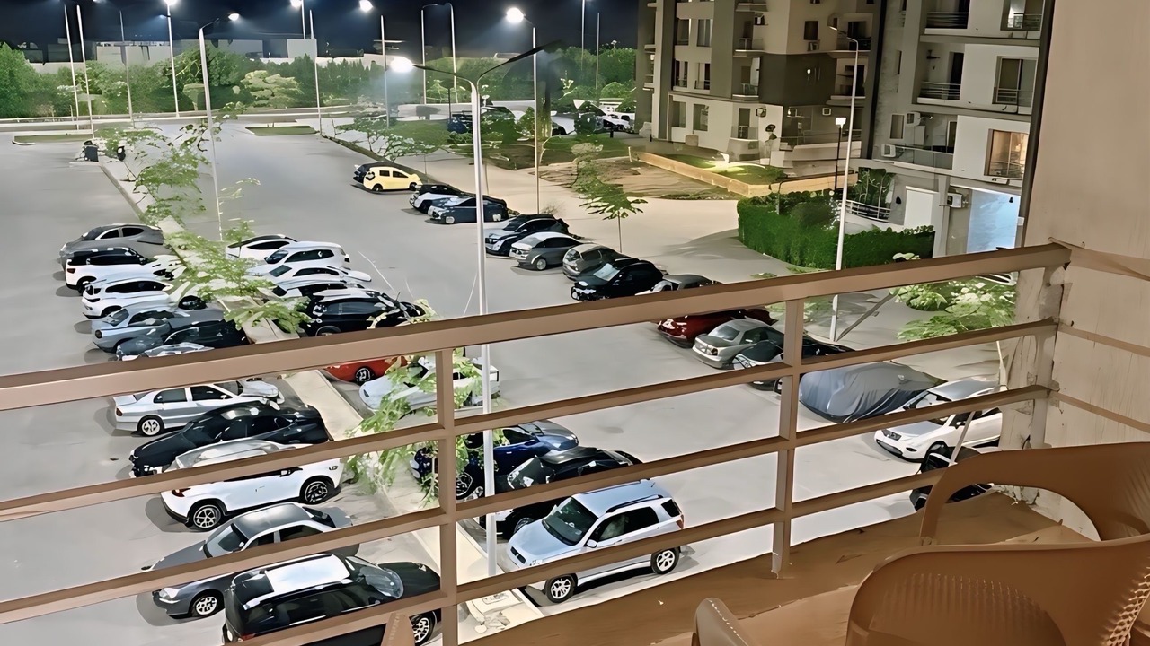 Photo of Outdoor in Sheikh Zayed City