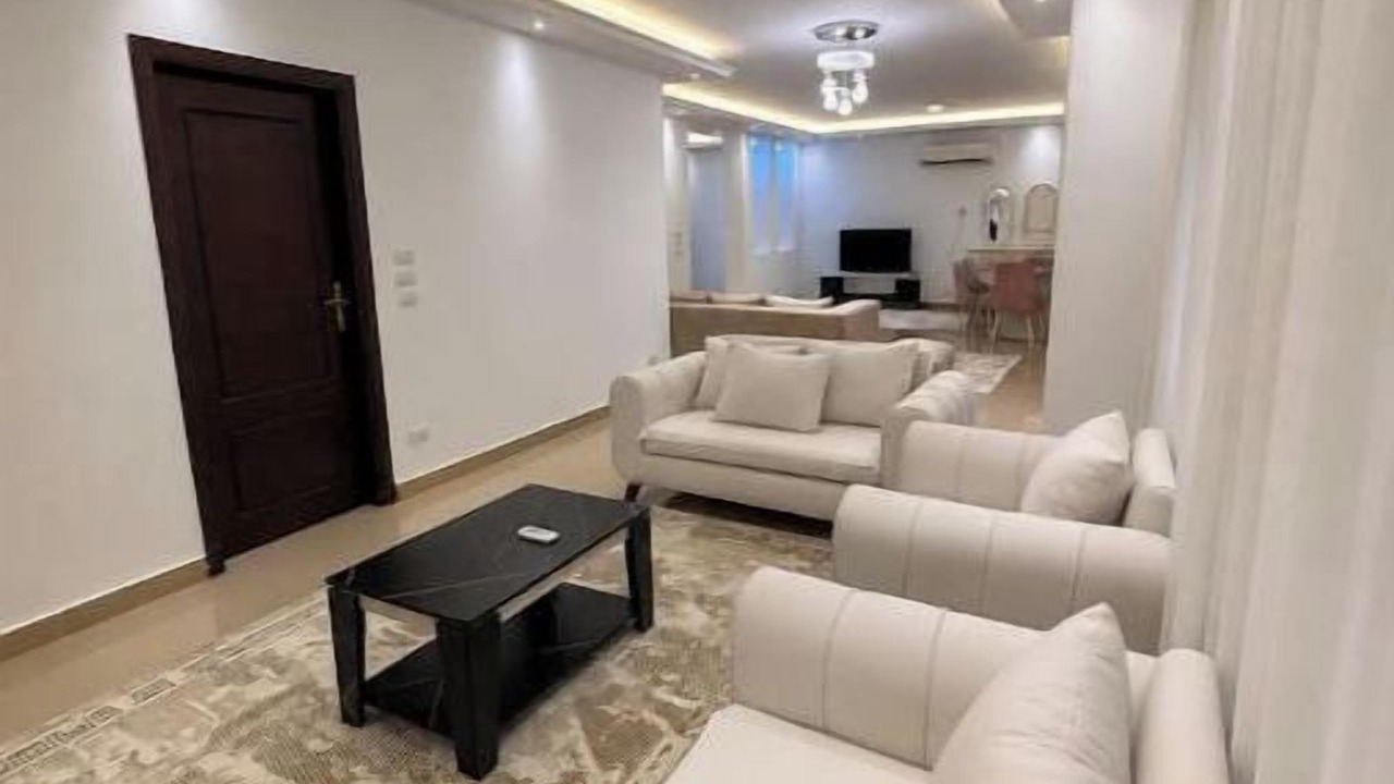 Photo of Livingroom in Sheikh Zayed City
