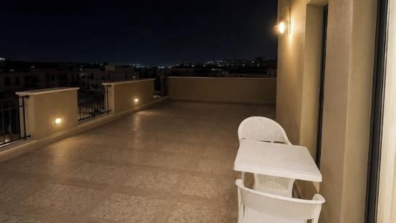 Photo of Outdoor in Sheikh Zayed City