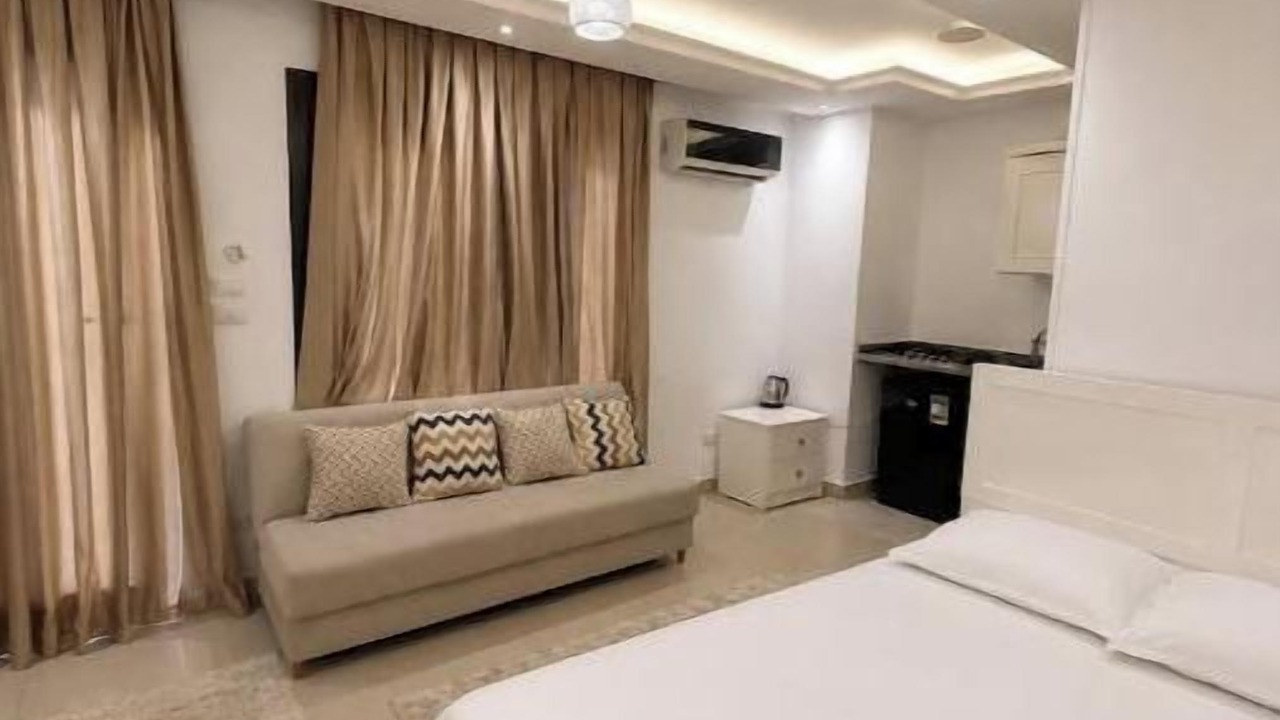 Photo of Bedroom in Sheikh Zayed City