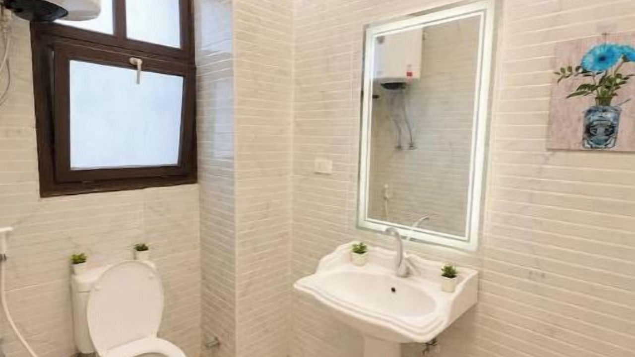 Photo of Bathroom in Sheikh Zayed City