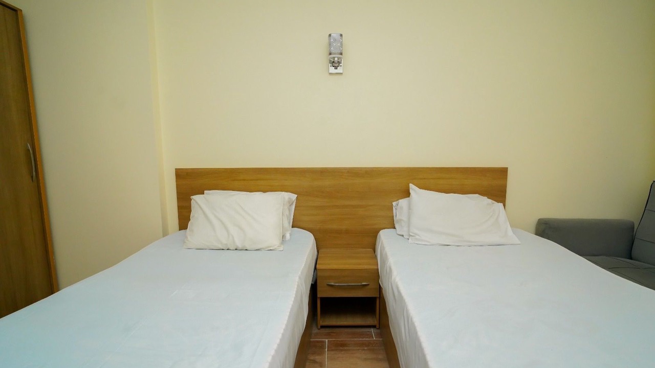 Photo of Bedroom in Corniche Road-Dahar