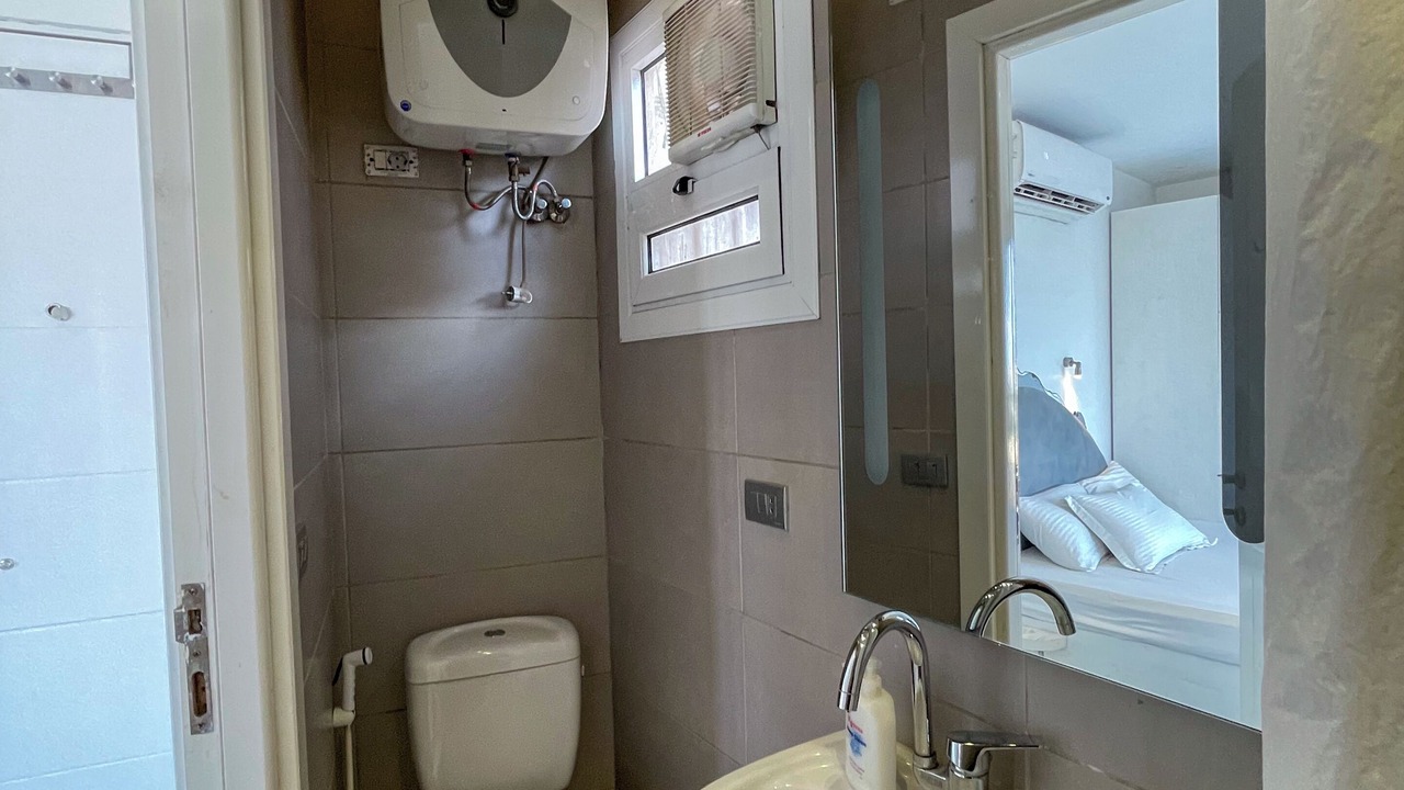 Photo of Bathroom in Al Duqqi