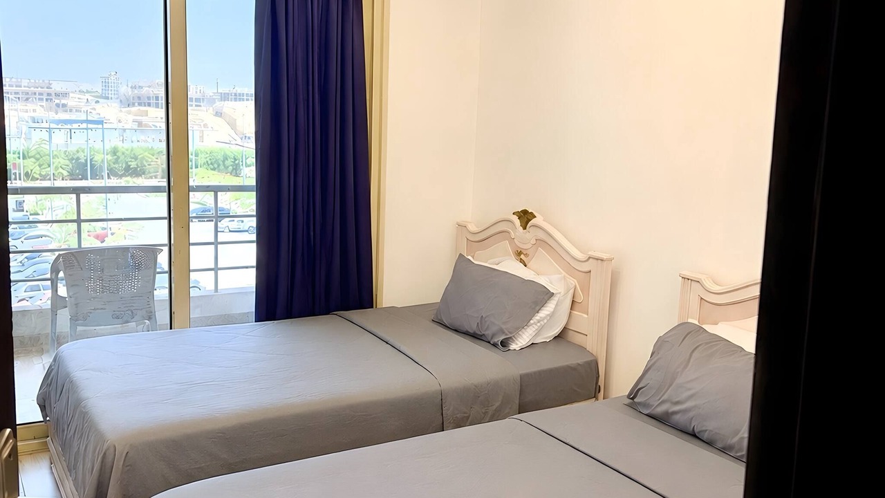Photo of Bedroom in Sheikh Zayed City
