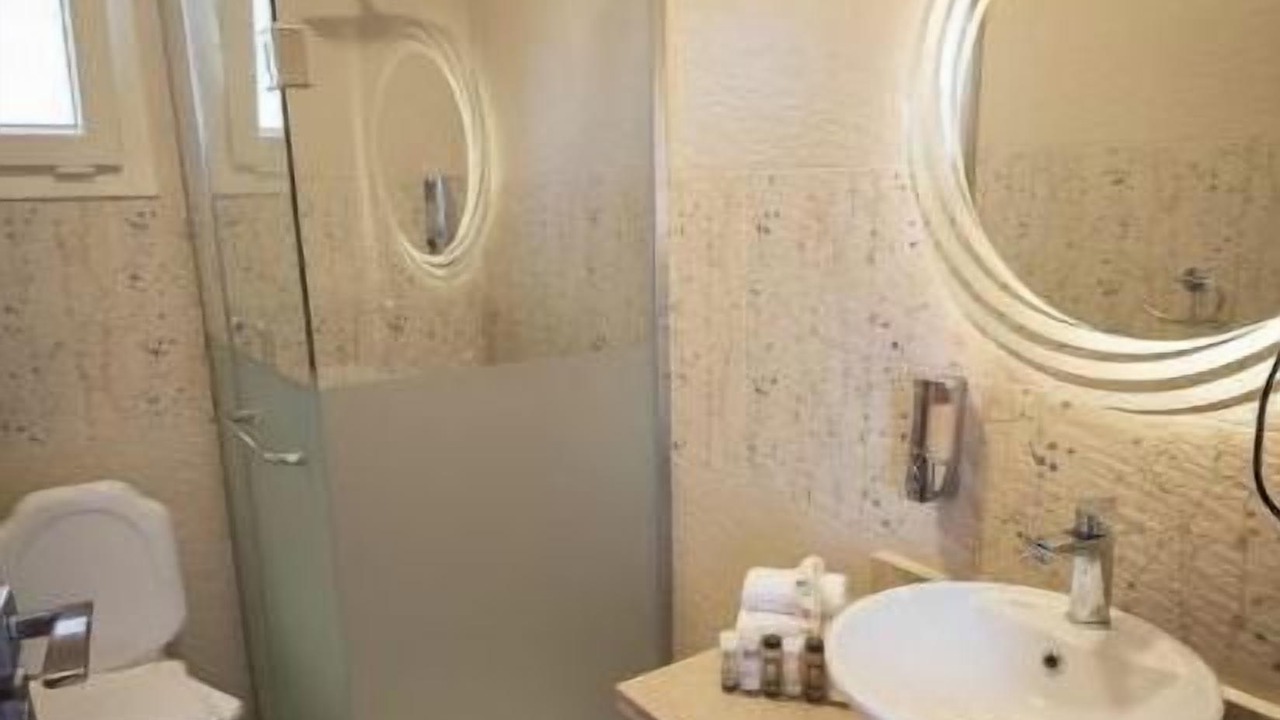 Photo of Bathroom in Giza