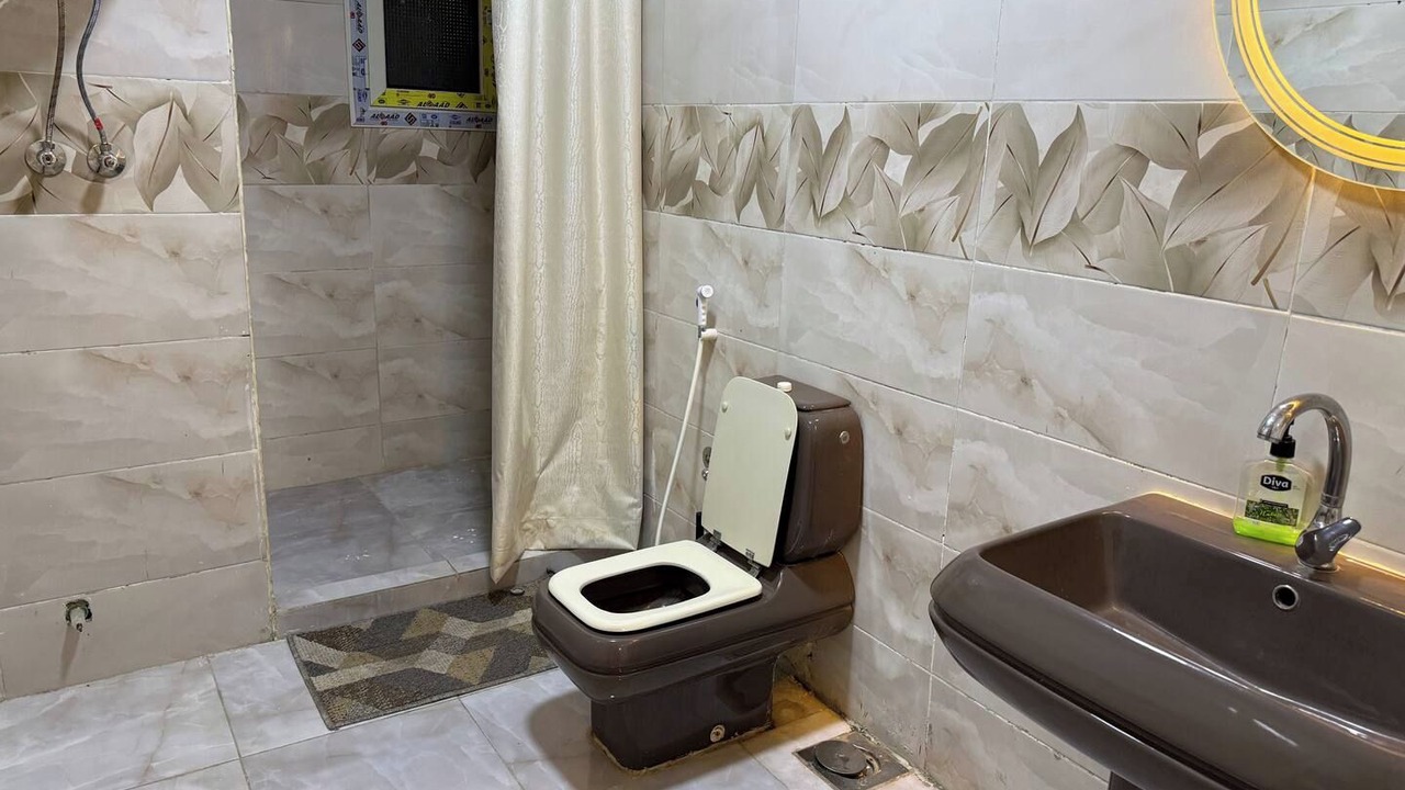 Photo of Bathroom in Al Duqqi