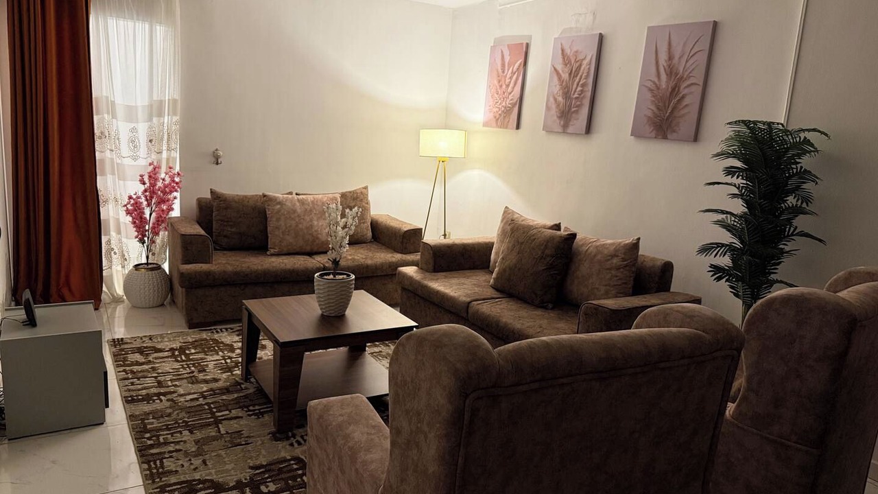 Photo of Livingroom in Al Duqqi