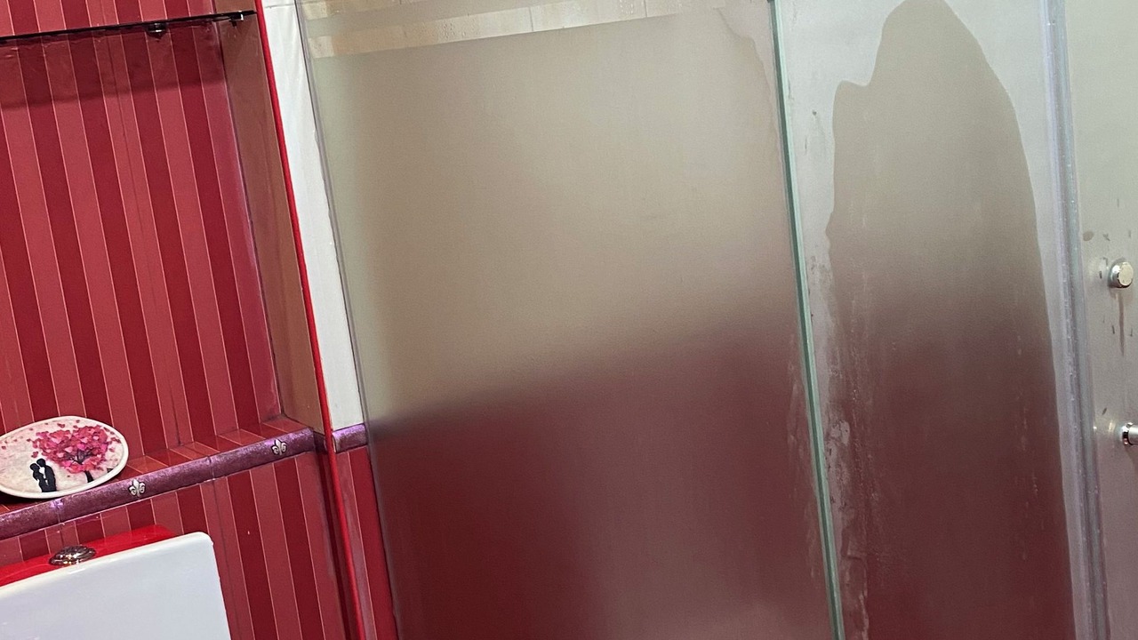 Photo of Bathroom in Pyramids Gardens