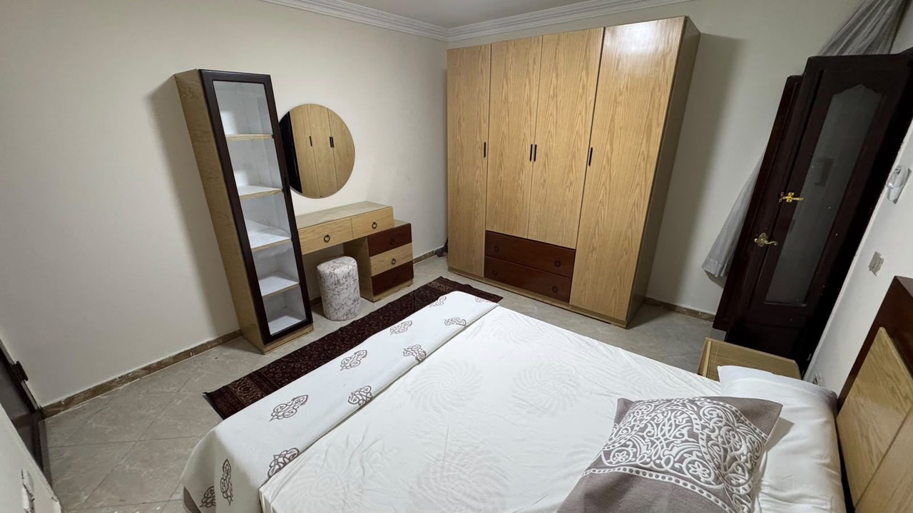 Photo of Bedroom in Pyramids Gardens
