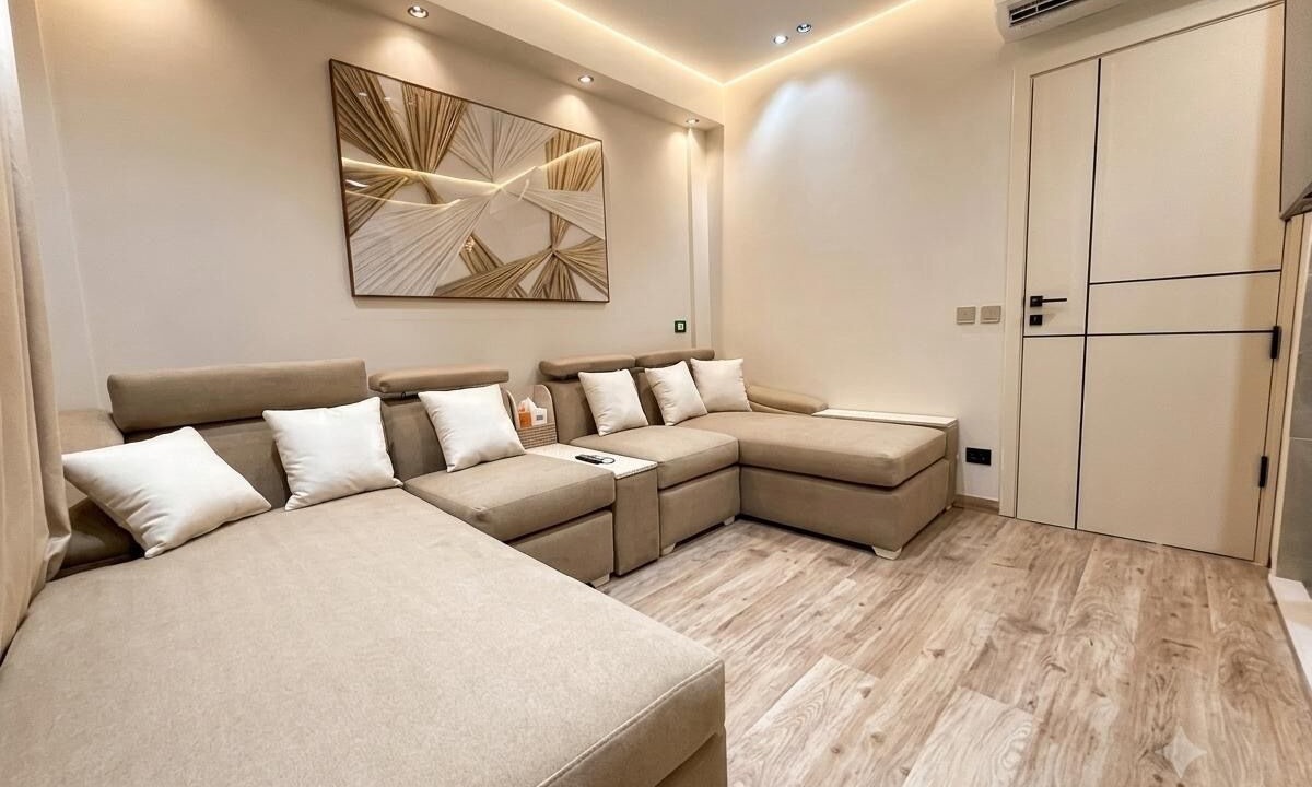 Photo of Livingroom in Unorganized in Al Qahirah