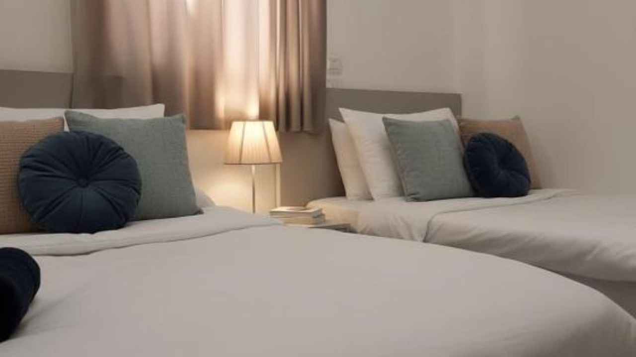 Photo of Bedroom in Corniche Road-Dahar