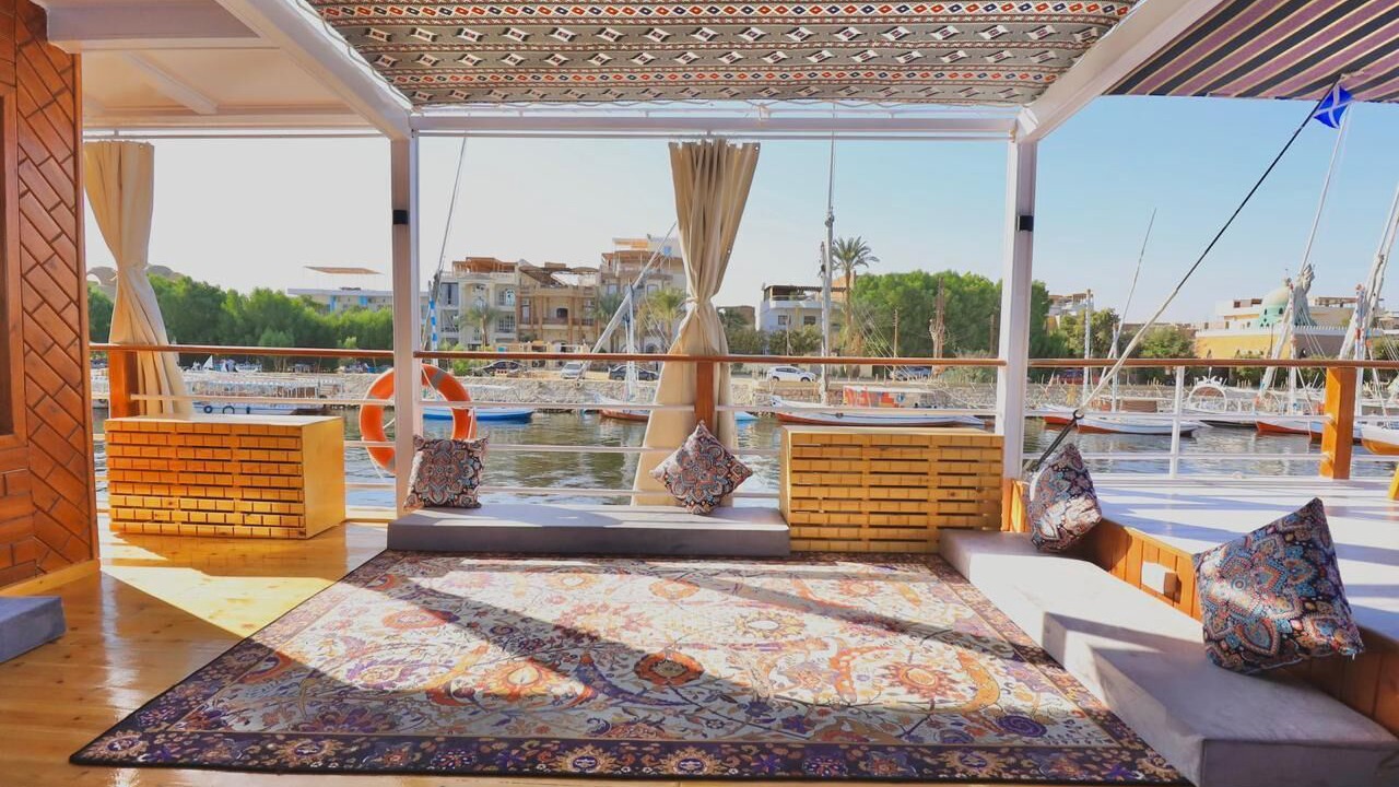 Photo of Patio Balcony in Luxor