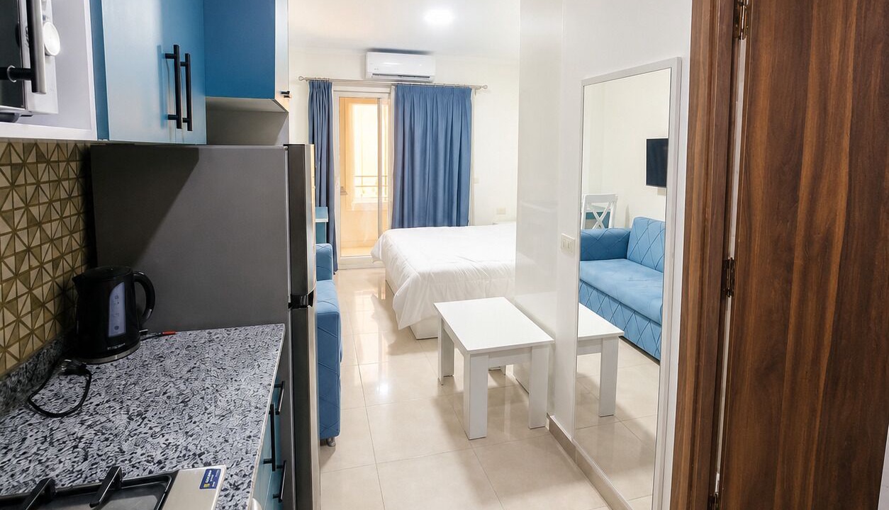 Photo of Bedroom in Corniche Road-Dahar