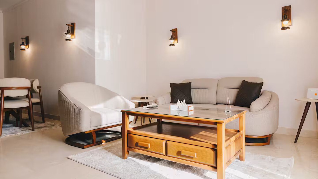 Photo of Livingroom in The 5th Settlement