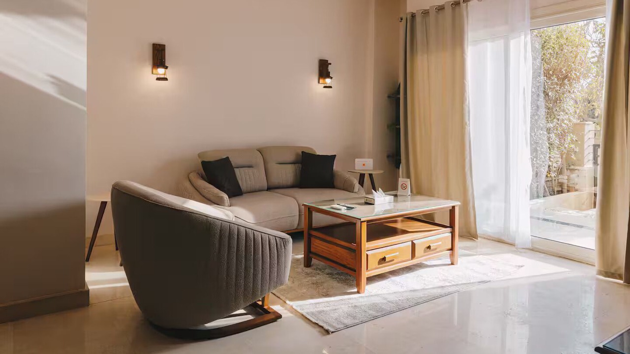 Photo of Livingroom in The 5th Settlement