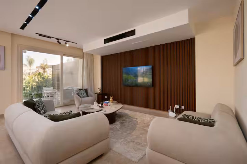 Photo of Livingroom in The 5th Settlement