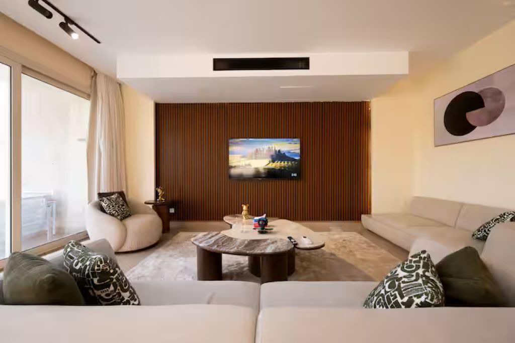 Photo of Livingroom in The 5th Settlement