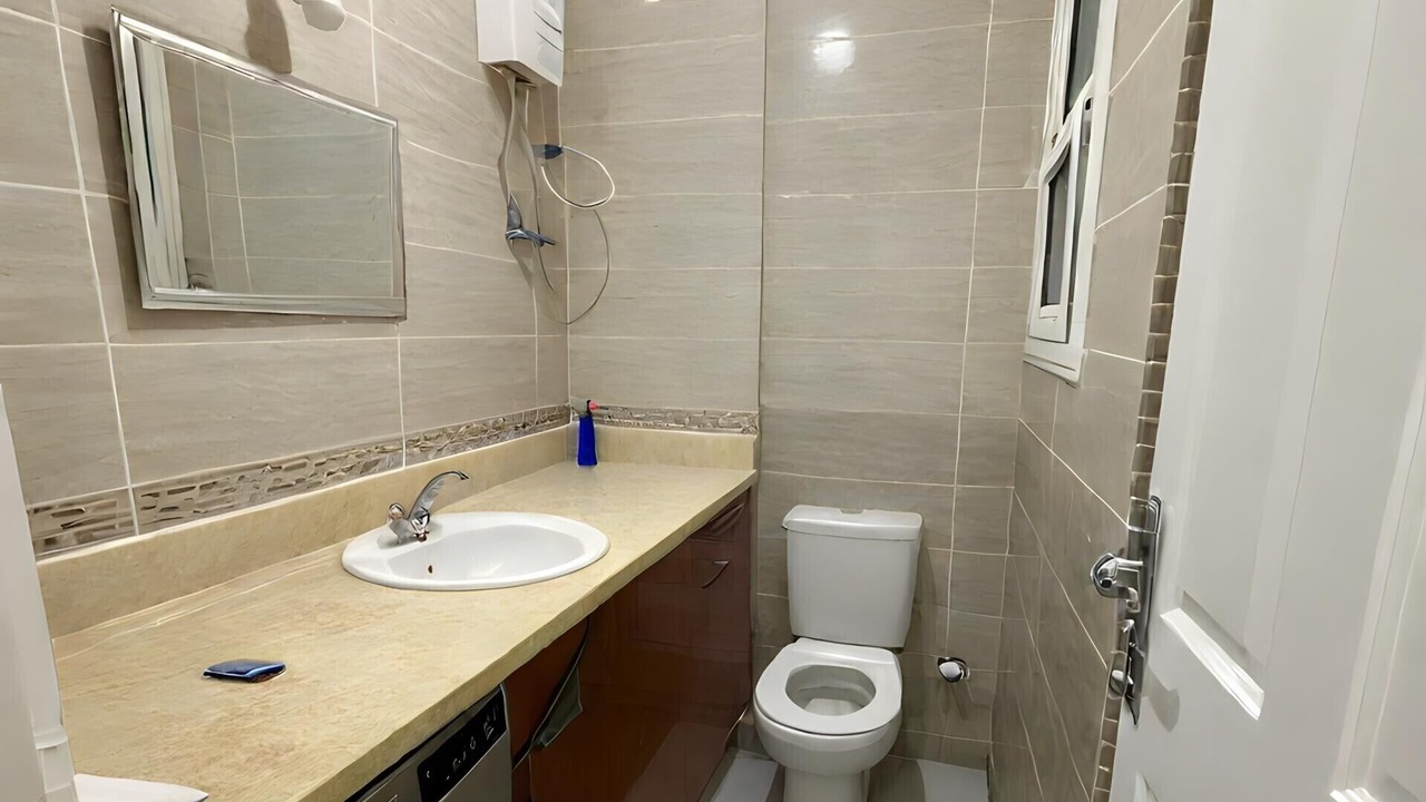 Photo of Bathroom in Arba'een