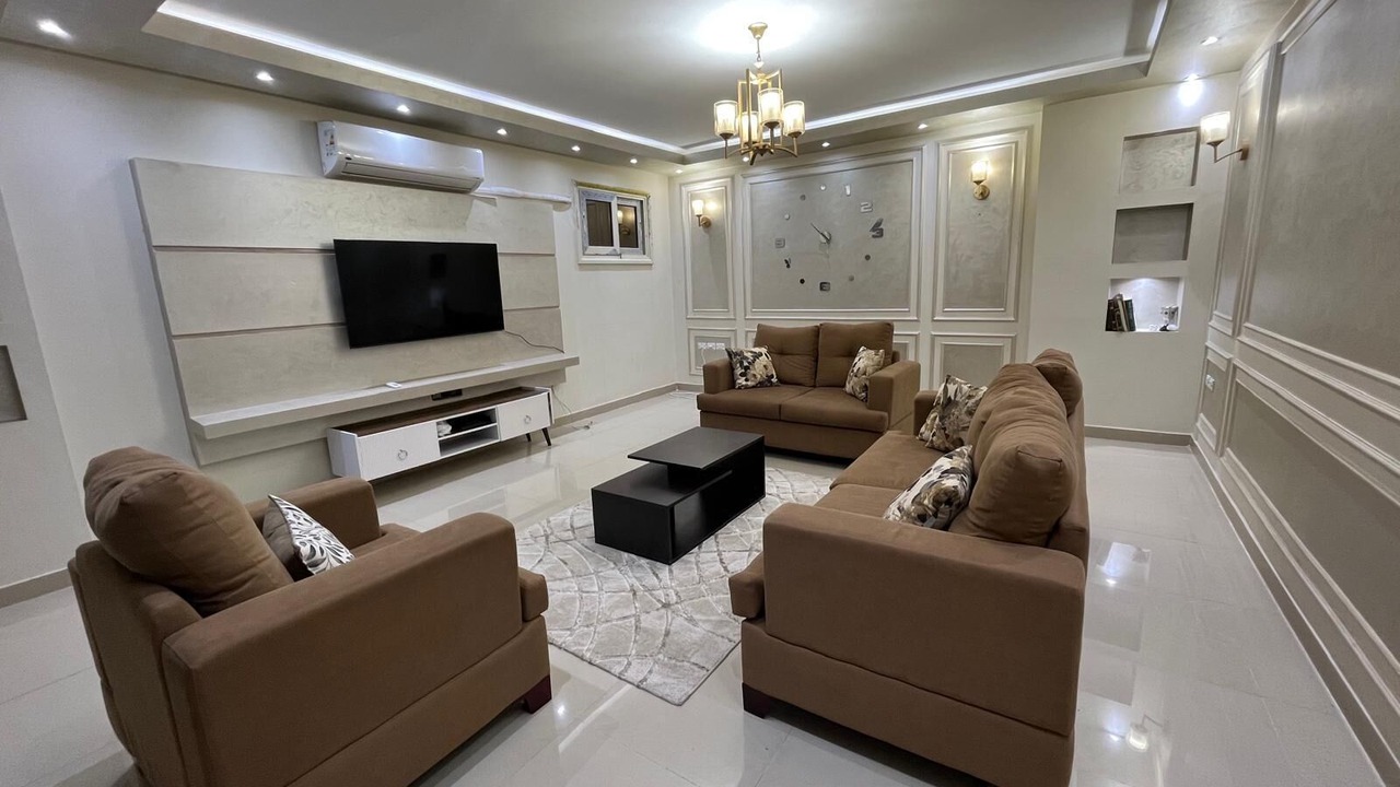 Photo of Livingroom in The 5th Settlement