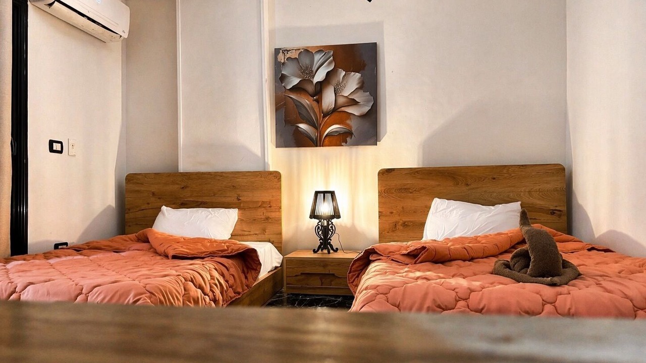 Photo of Bedroom in Pyramids Gardens
