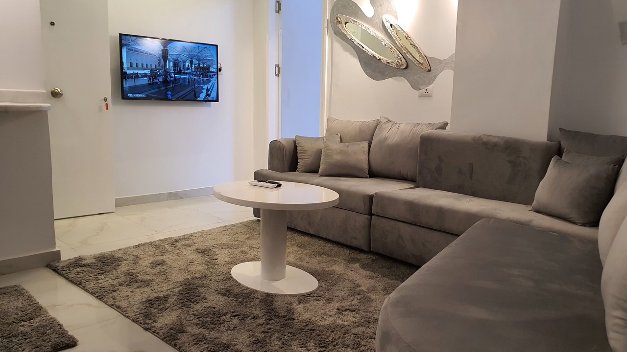 Photo of Livingroom in Al Duqqi