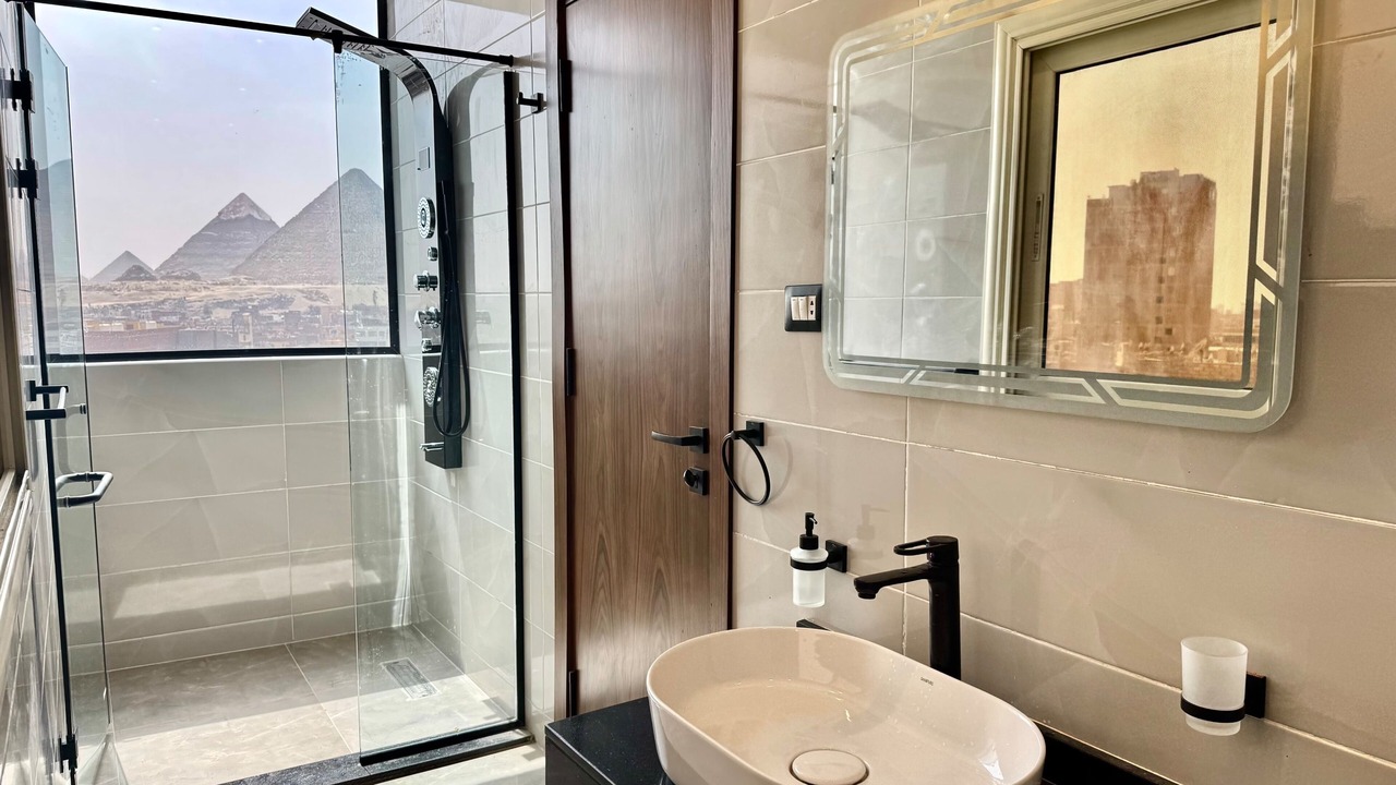 Photo of Bathroom in Al-'Umraniyah
