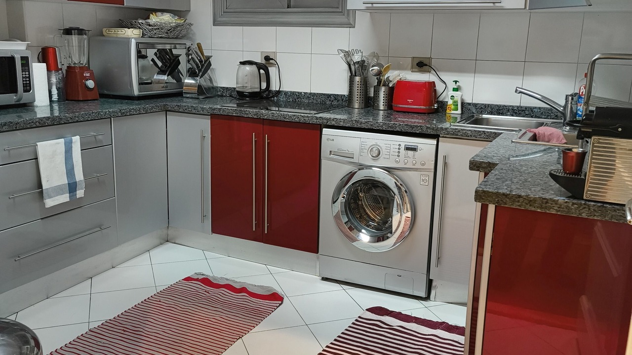 Photo of Kitchen in Al Duqqi