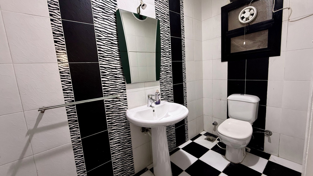 Photo of Bathroom in Al Duqqi