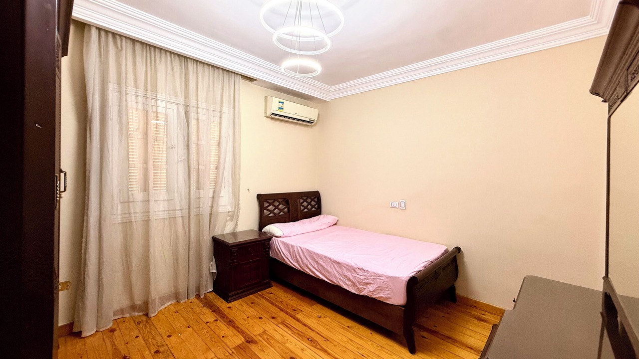 Photo of Bedroom in Al Duqqi