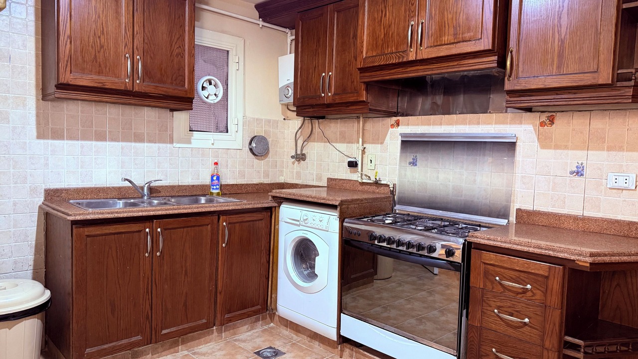 Photo of Kitchen in Al Duqqi