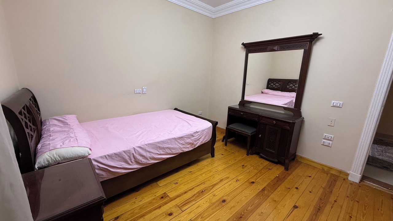 Photo of Bedroom in Al Duqqi