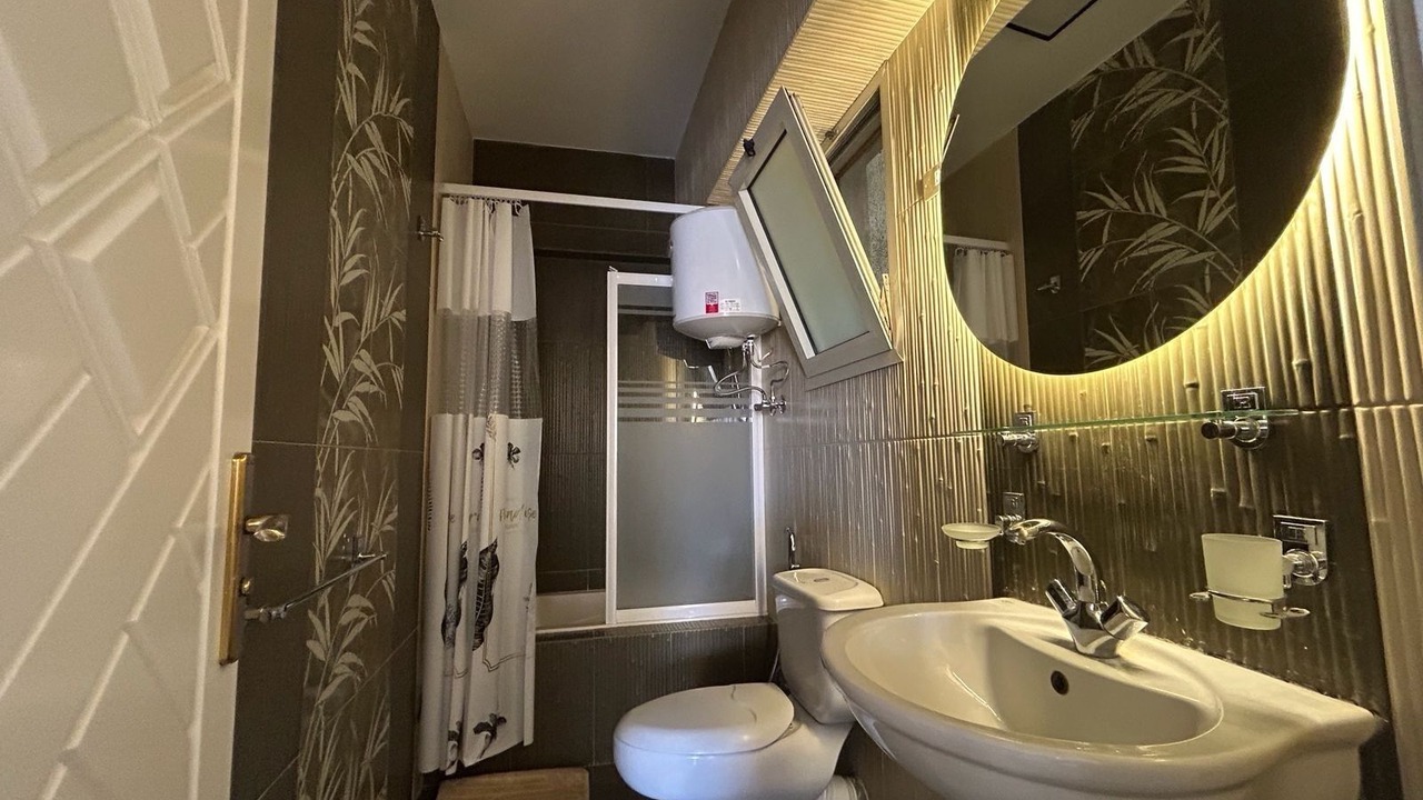 Photo of Bathroom in Dream Land