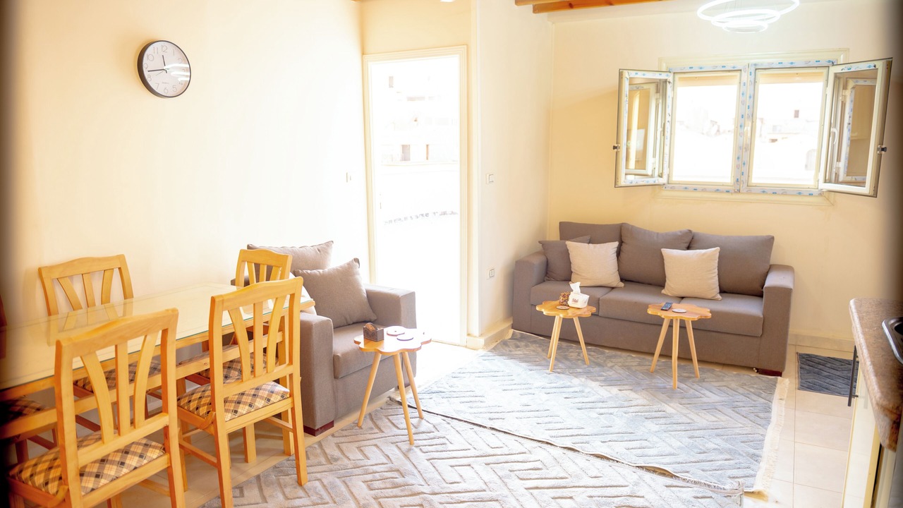 Photo of Livingroom in Pyramids Gardens