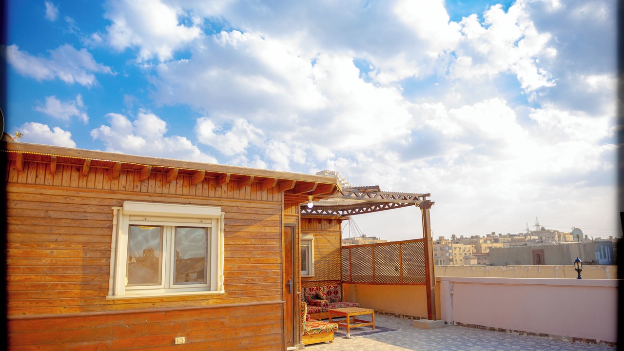 Photo of Patio Balcony in Pyramids Gardens